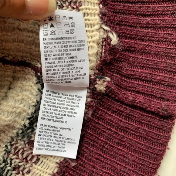 American Eagle Sweater Womens Medium Beige Red Aztec Southwestern Wool Blend NEW - Picture 9 of 12